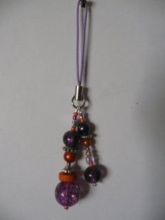 Bijou de portable violet et orange