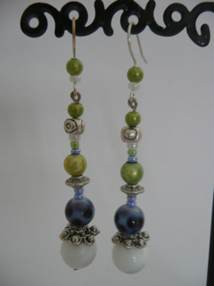 Boucles d'oreilles bleues/blanches